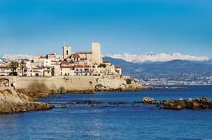 6 83 antibes 3060408 altapixa