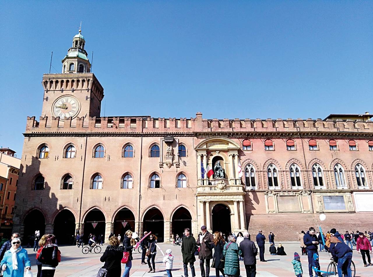 ott 3110 bologna piazza maggiore paolo