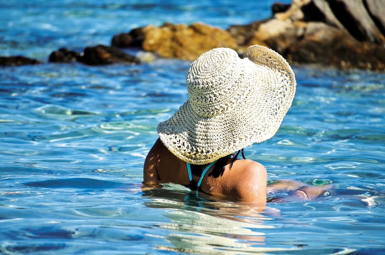 giu 10 176 sardegna relax 3715942 1920